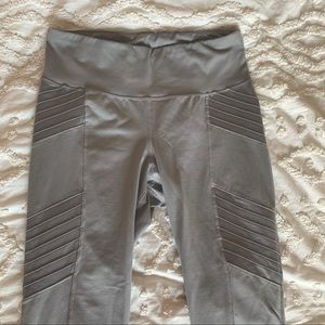 High waisted active leggings